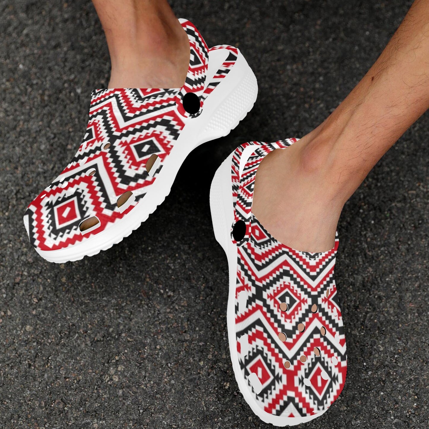 Native American Themed Tribal Print Unisex Clogs Shoes