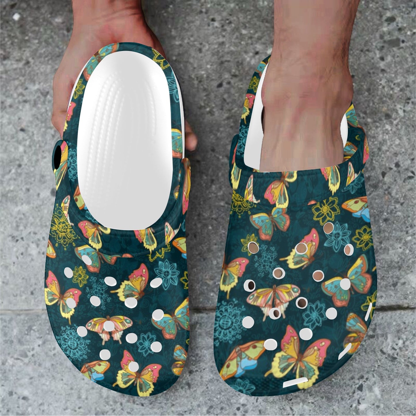 Butterfly Hand Draw Print Pattern Unisex Clogs Shoes