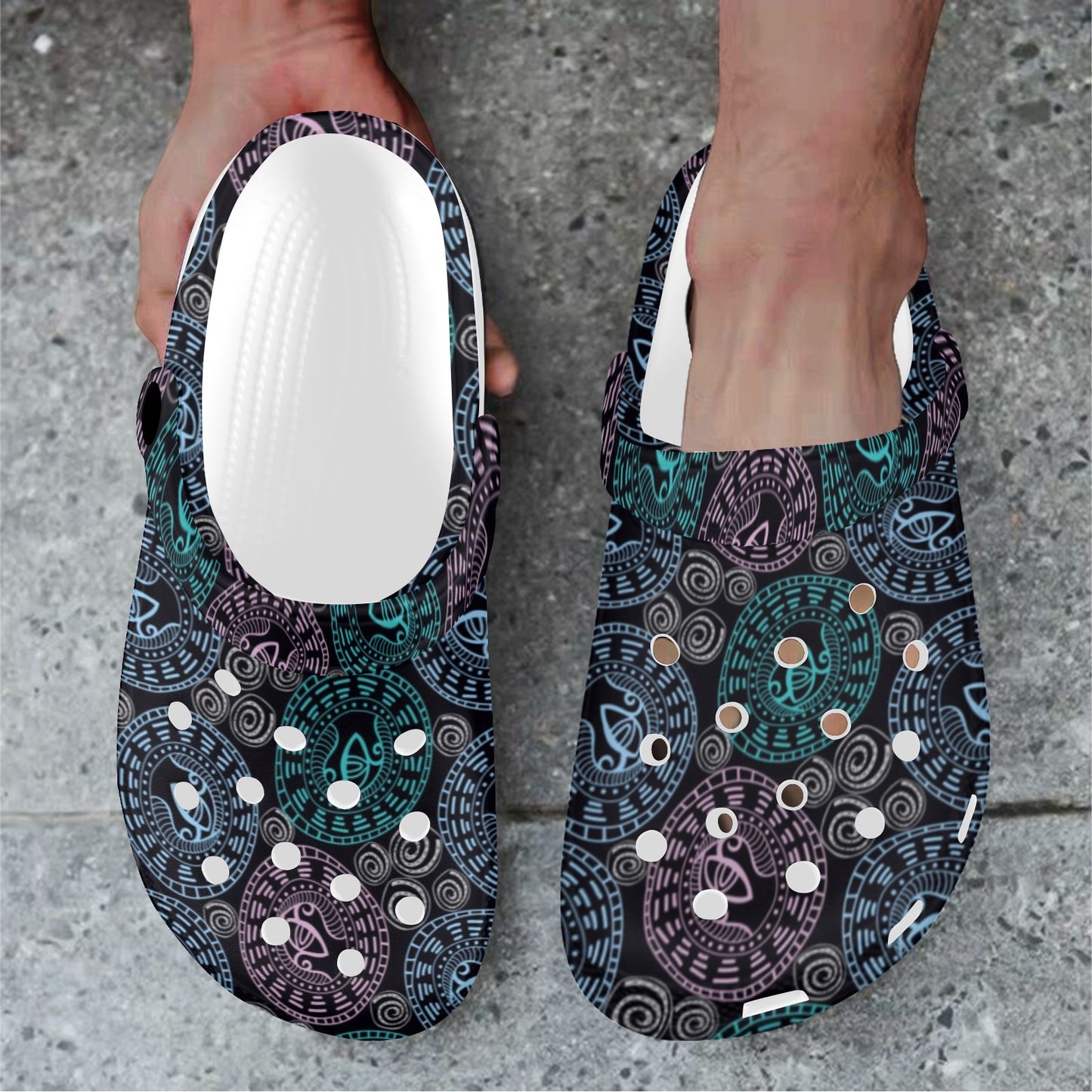 Eye of Horus Ethnic Pattern Unisex Clogs Shoes