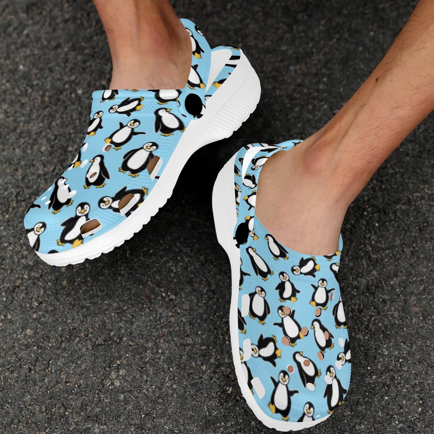 Penguin Happy Print Unisex Clogs Shoes