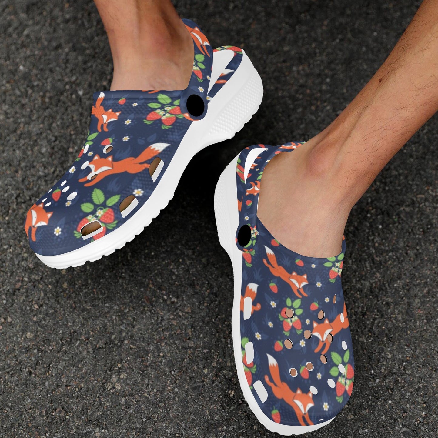Fox Strawberry Print Pattern Unisex Clogs Shoes