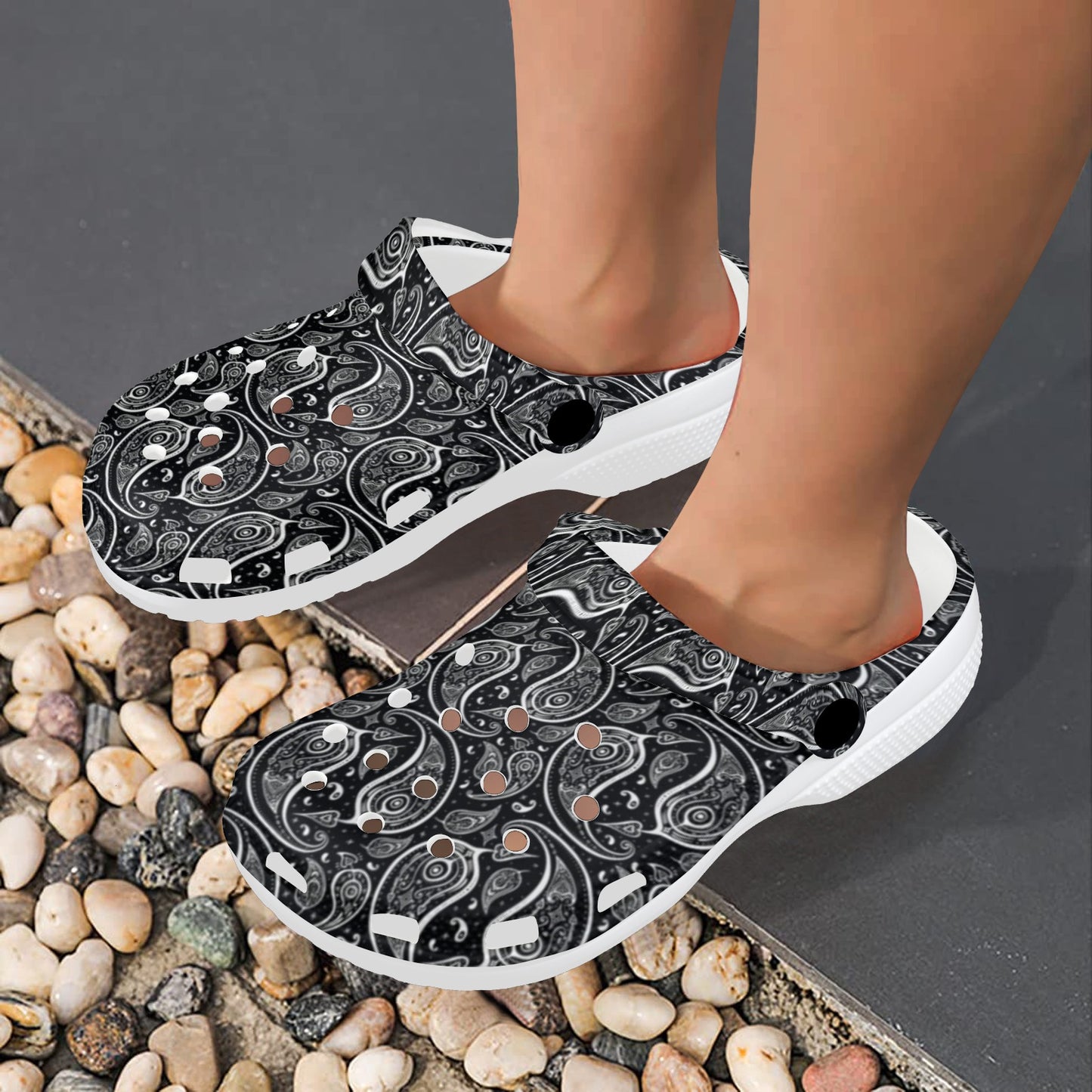 Paisley Black Design Print Unisex Clogs Shoes
