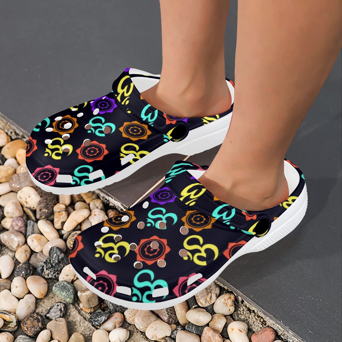 Chakra OM Print Pattern Unisex Clogs Shoes