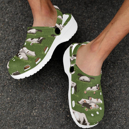 Cow on Grass Print Pattern Unisex Clogs Shoes