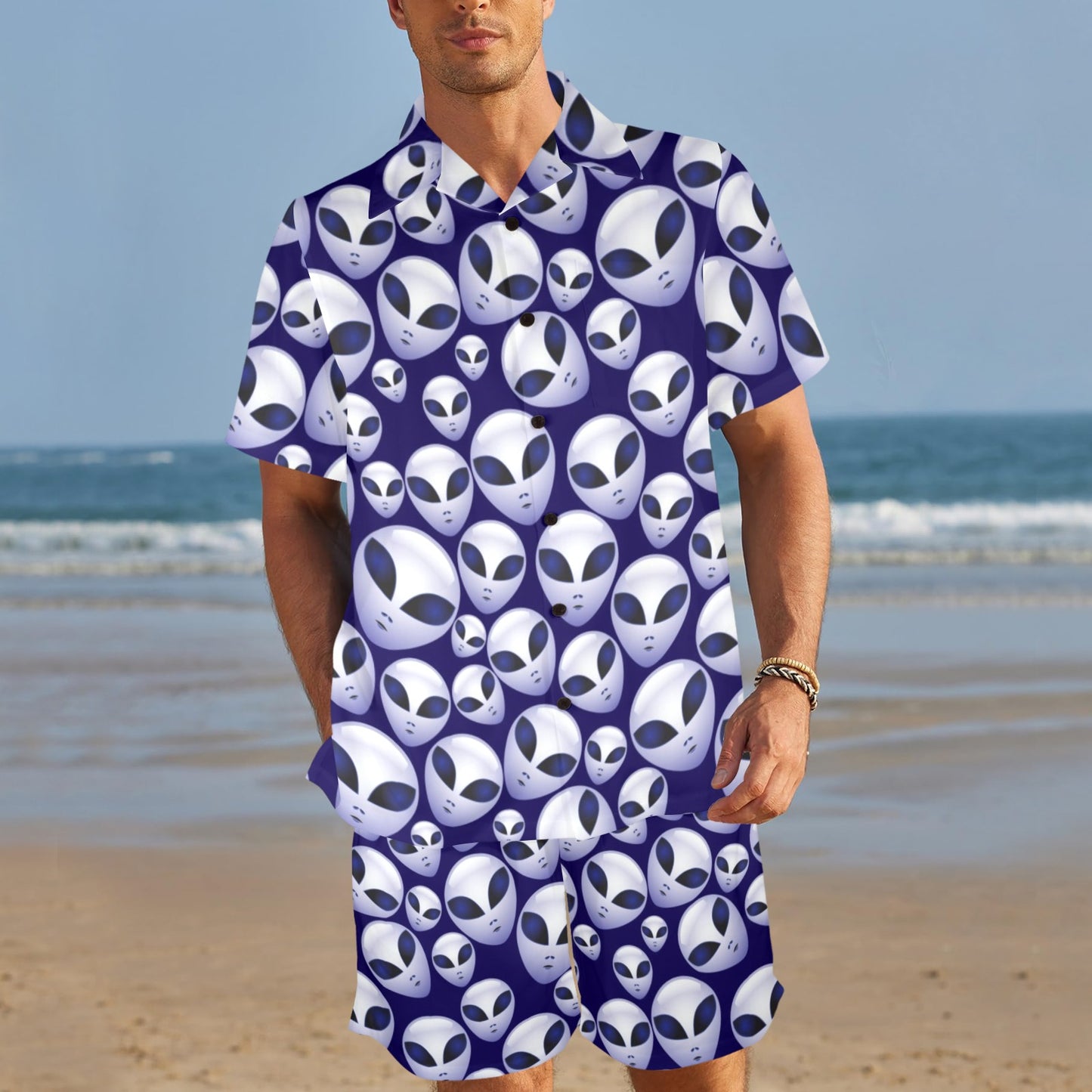 Alien Head Extraterrestrial Men's Beach Shirt and Shorts Set