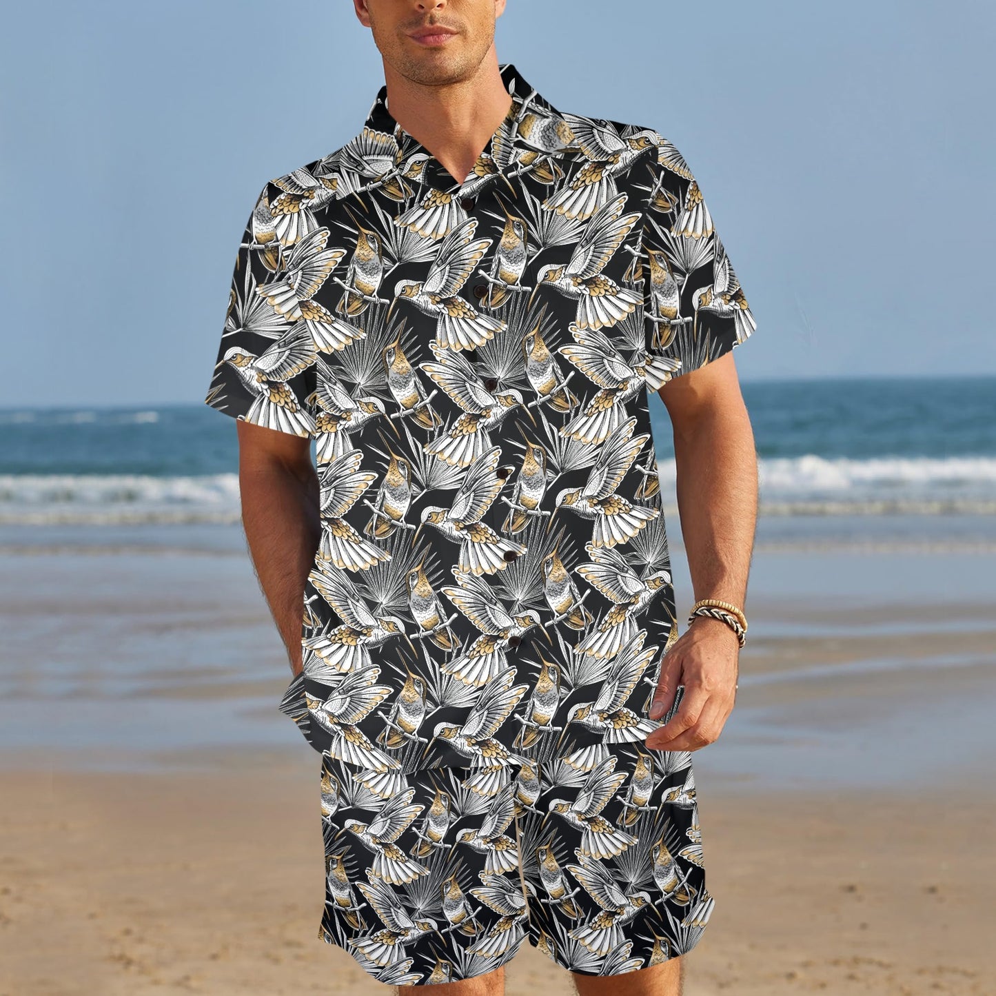 Hummingbird Gold Design Themed Print Men's Beach Shirt and Shorts Set