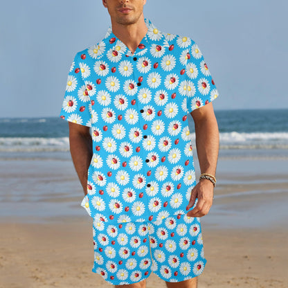 Ladybug with Daisy Themed Print Pattern Men's Beach Shirt and Shorts Set