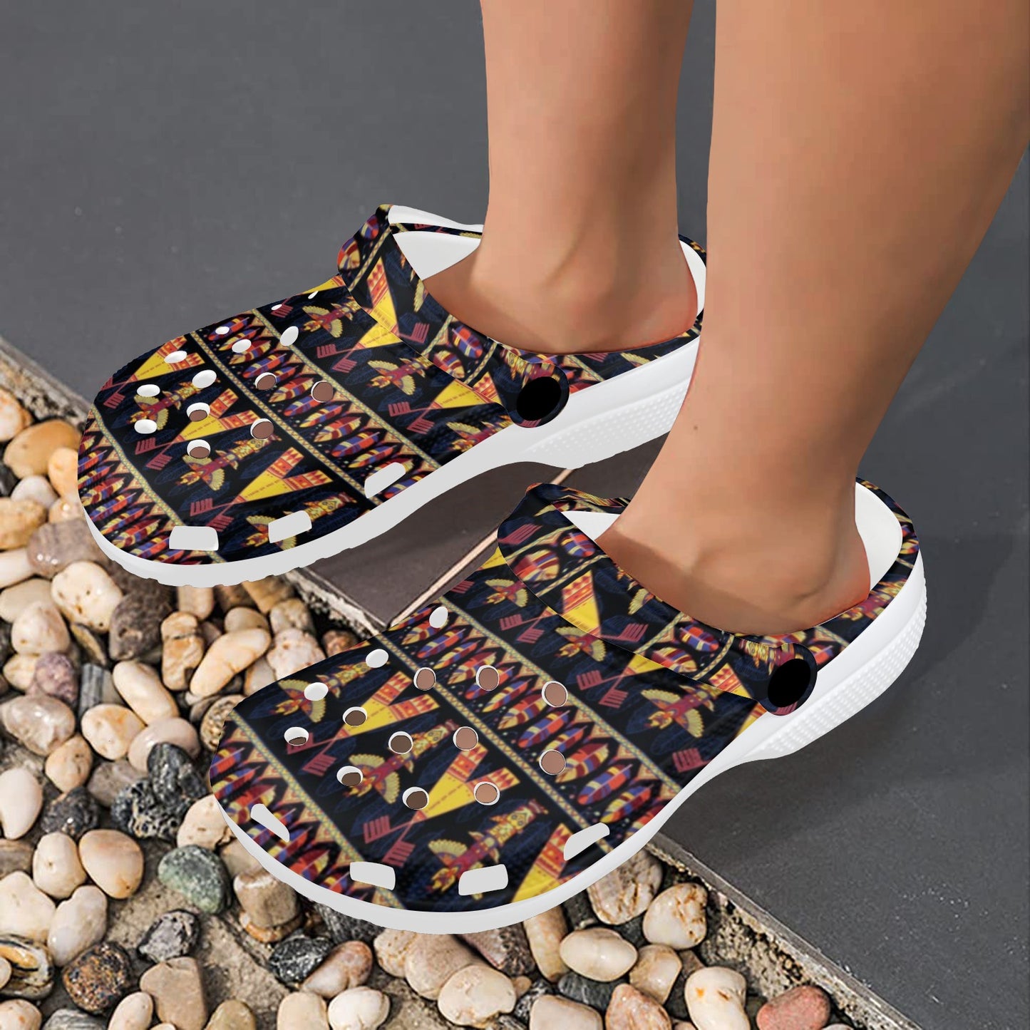 Totem Pole Design Unisex Clogs Shoes