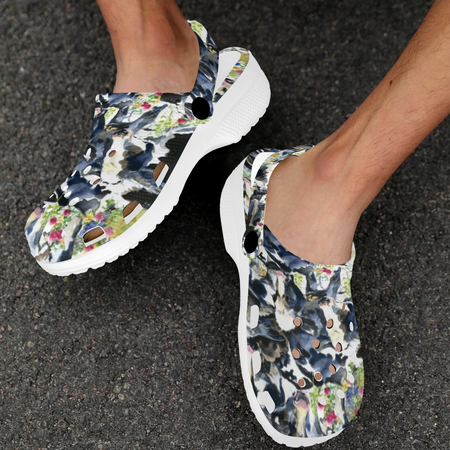 Cow Watercolor Print Pattern Unisex Clogs Shoes