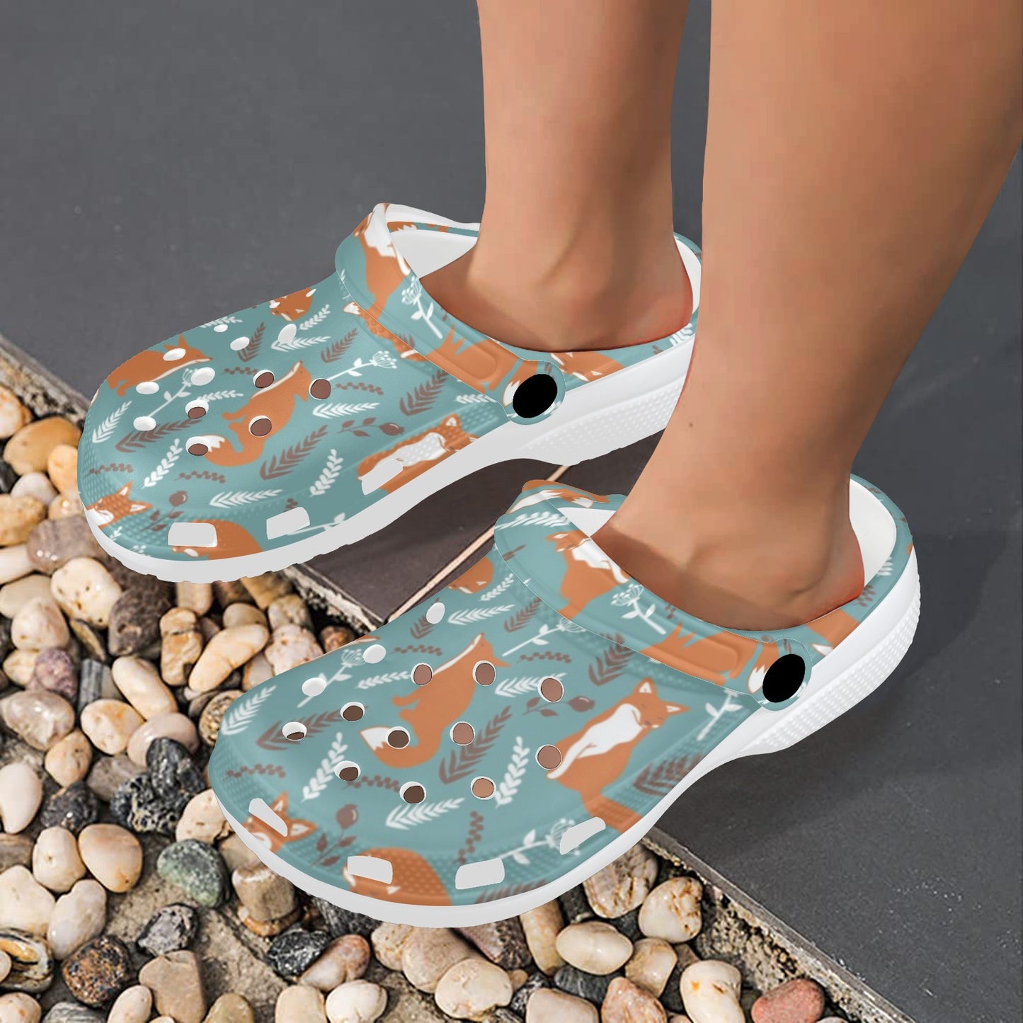 Fox Forest Print Pattern Unisex Clogs Shoes