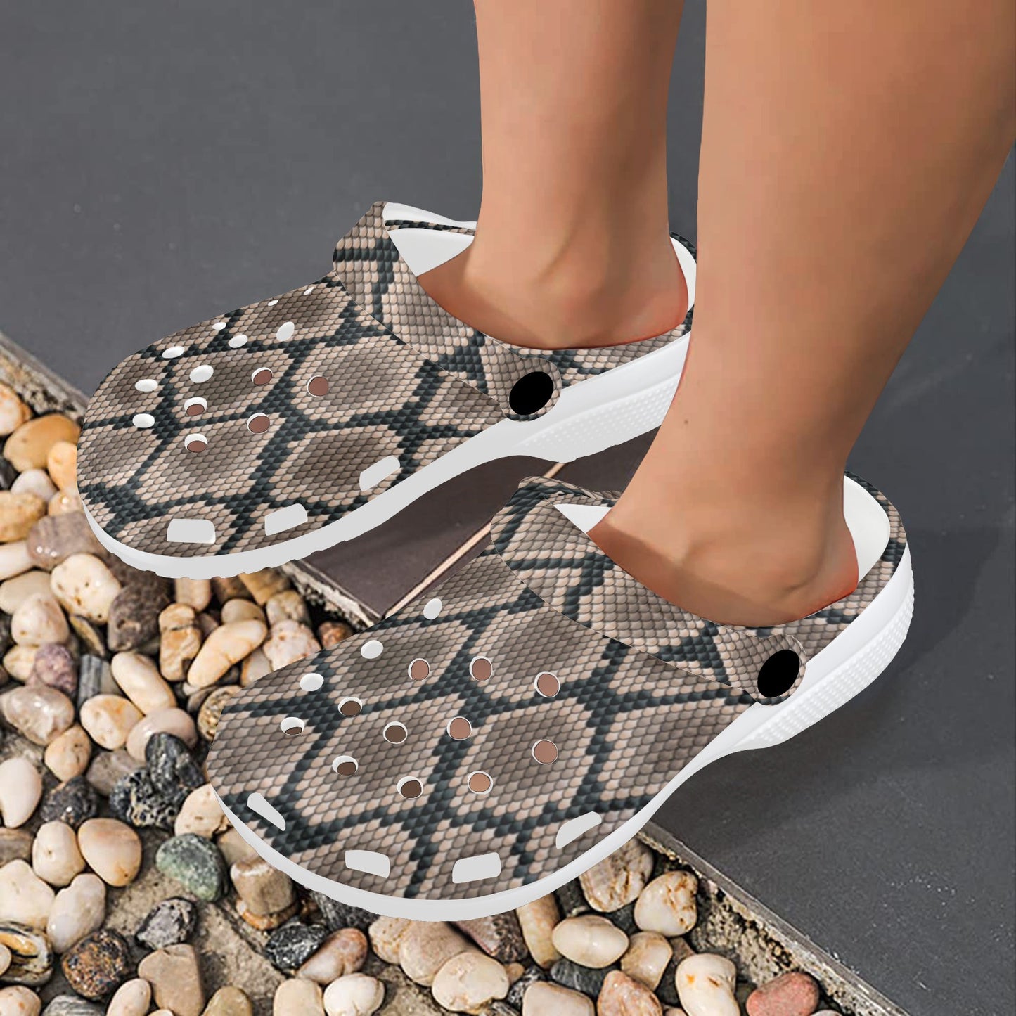 Snake Skin Design Print Unisex Clogs Shoes