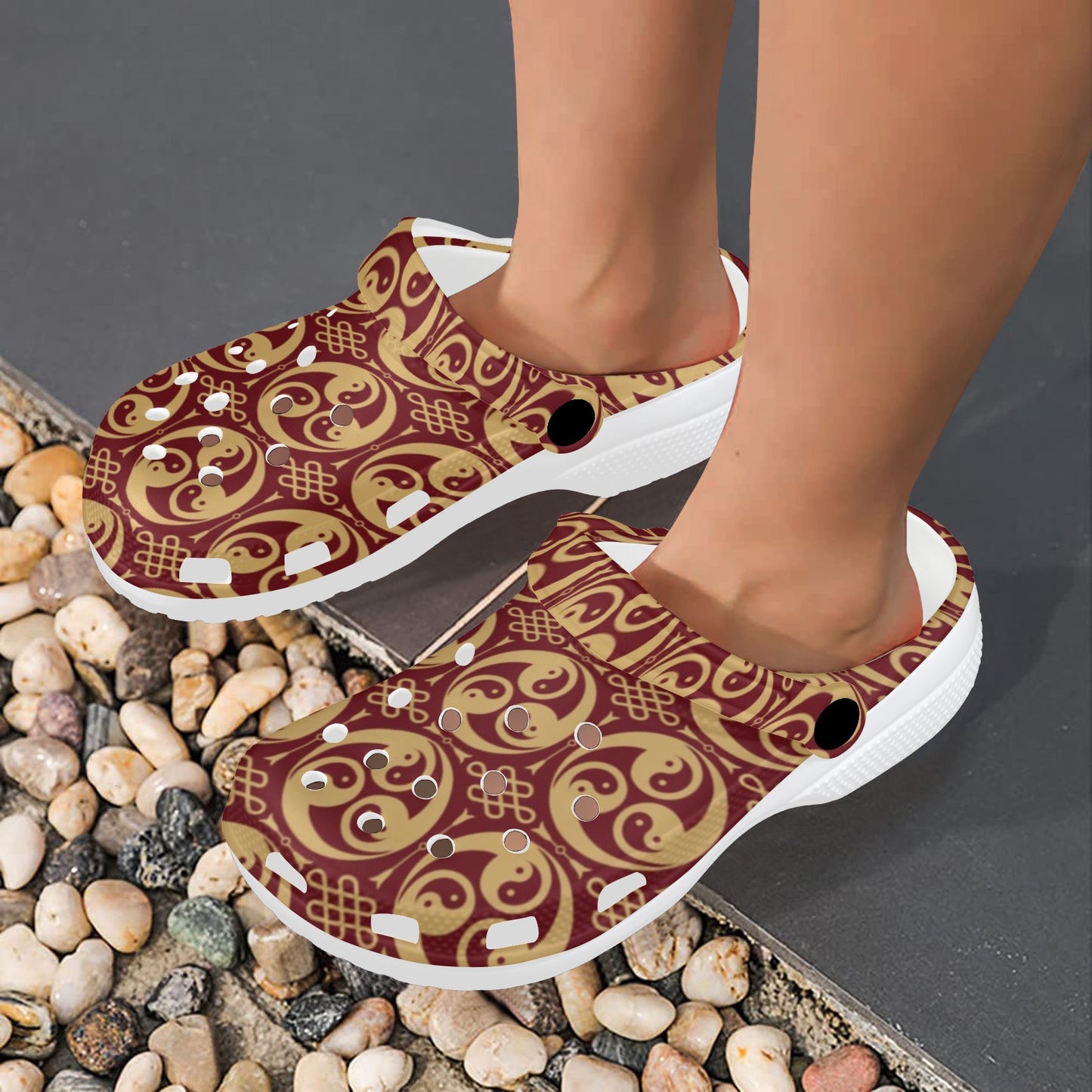 Yin Yang Style Pattern Design Print Unisex Clogs Shoes
