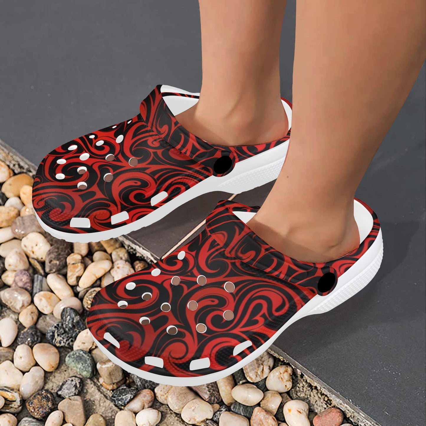 Maori Red Black Themed Design Unisex Clogs Shoes