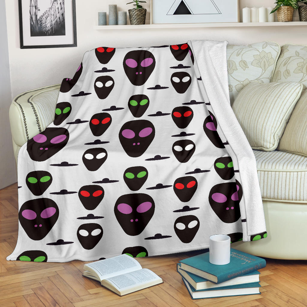 Alien Pattern Print Design 06 Premium Blanket