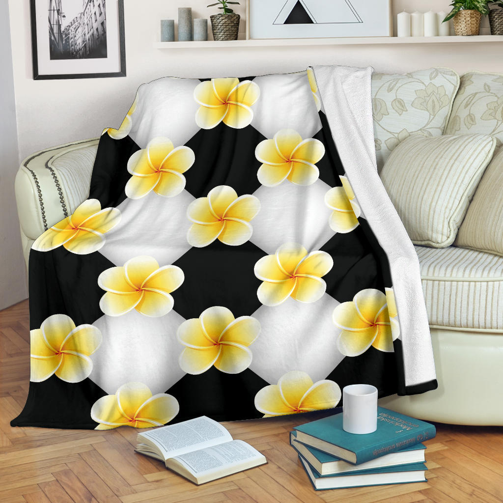 Plumeria Pattern Print Design A04 Premium Blanket