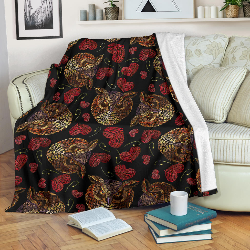 Owl Pattern Print Design A08 Premium Blanket