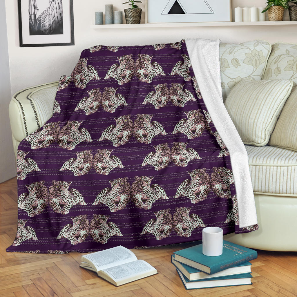 Leopard Pattern Print Design 01 Premium Blanket