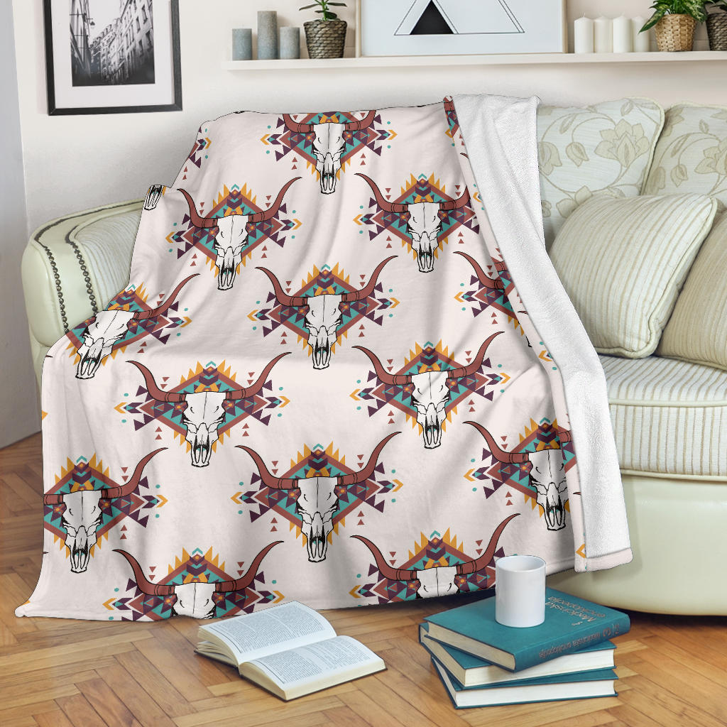 Buffalo Head Pattern Print Design 02 Premium Blanket