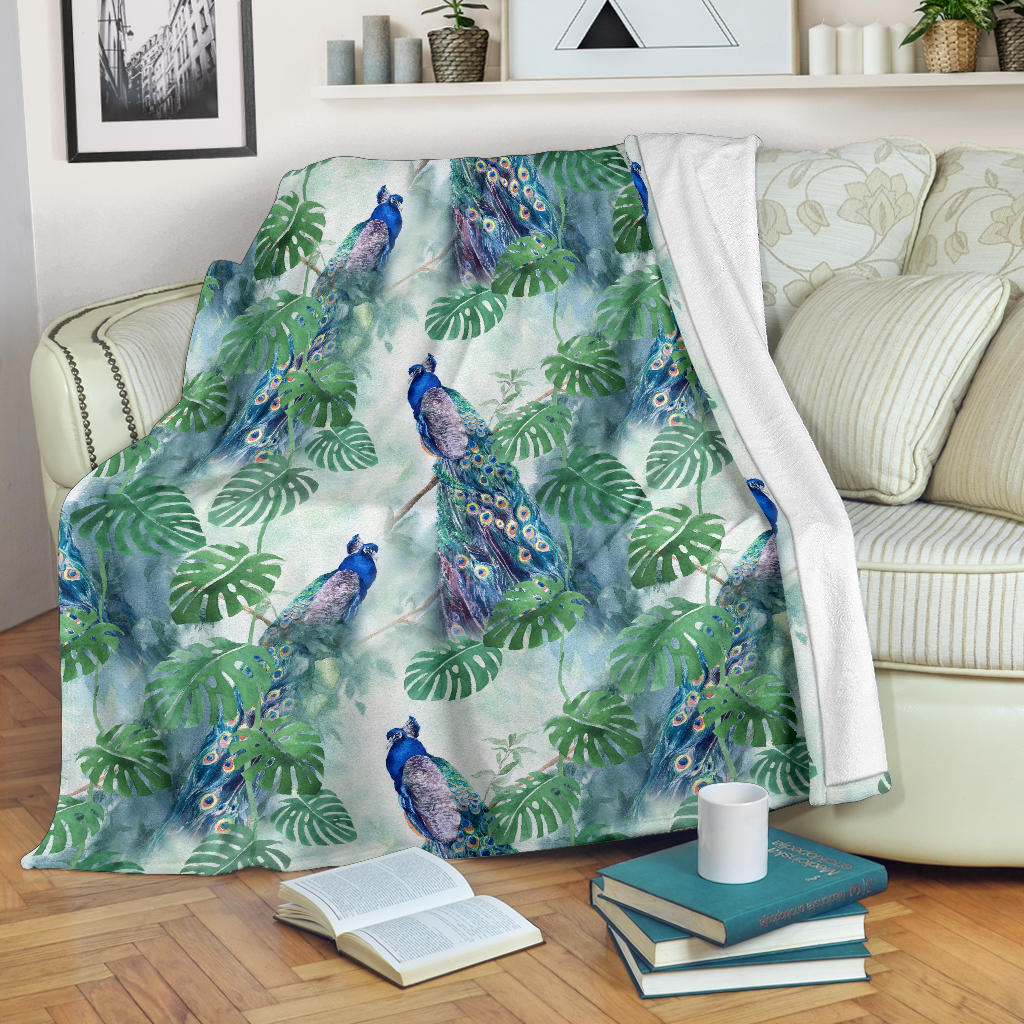 Peacock Pattern Print Design A02 Premium Blanket