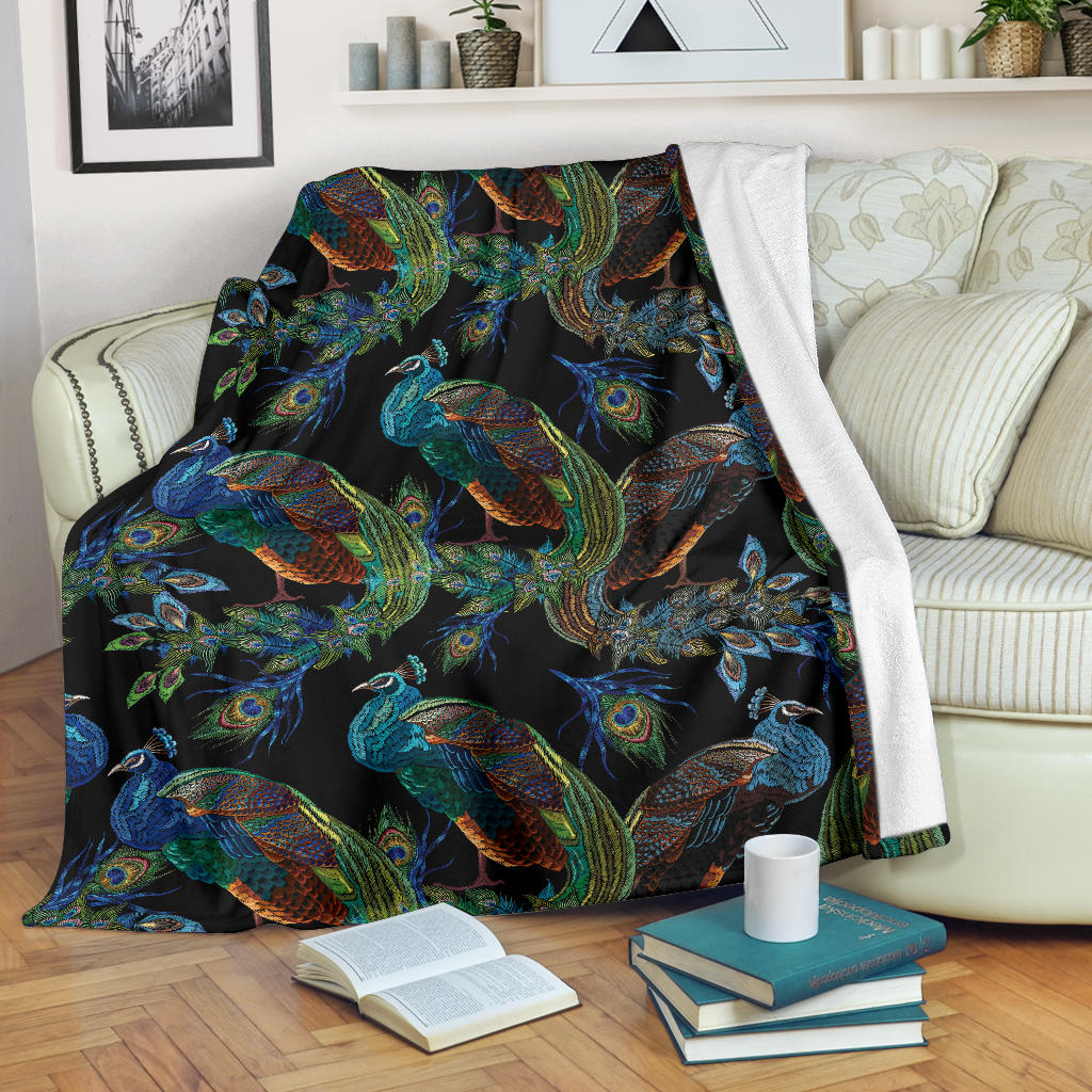 Peacock Pattern Print Design A04 Premium Blanket