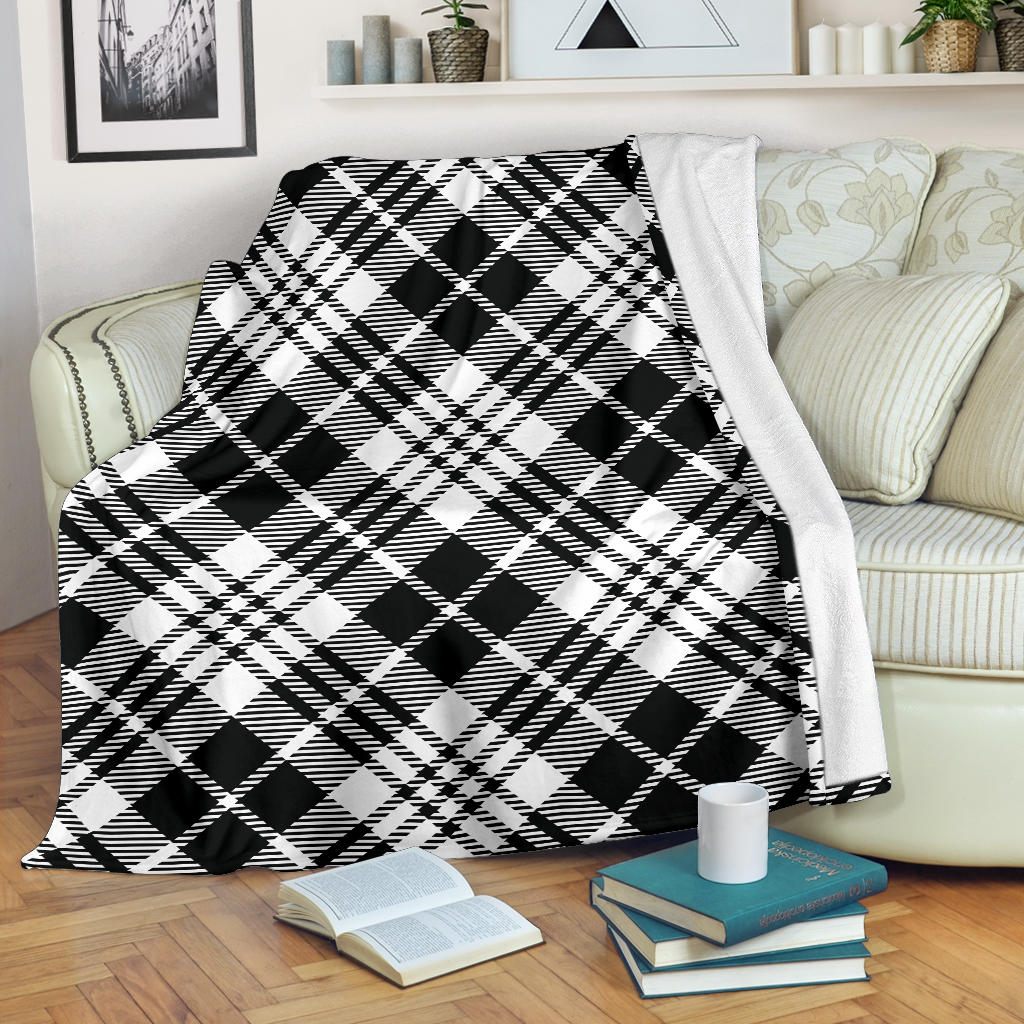 Plaid Black White Pattern Print Design A02 Premium Blanket