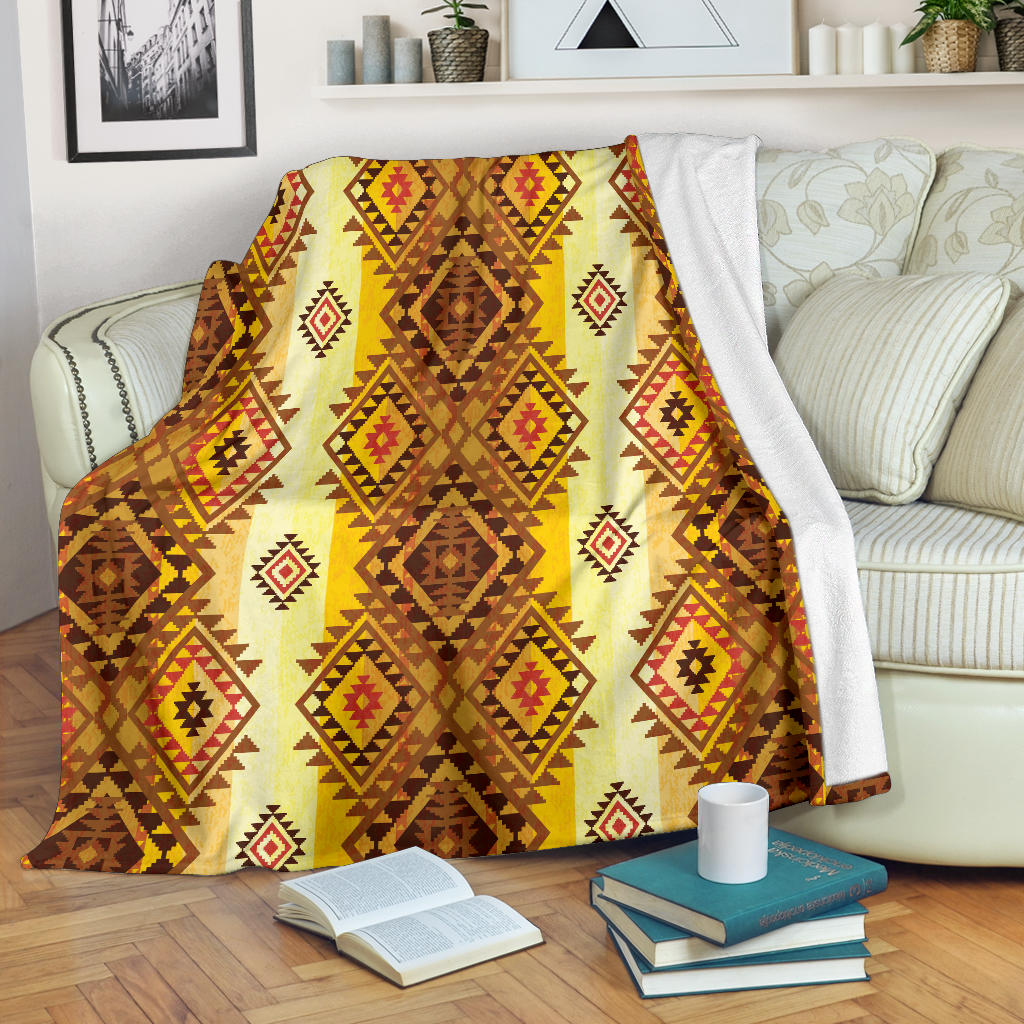 Native Pattern Print Design A09 Premium Blanket