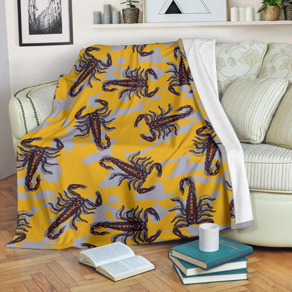 Scorpion Pattern Print Design 01 Premium Blanket
