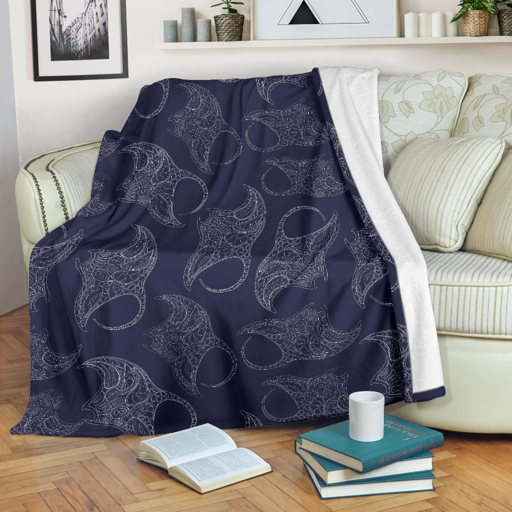 Manta Ray Pattern Print Design 01 Premium Blanket