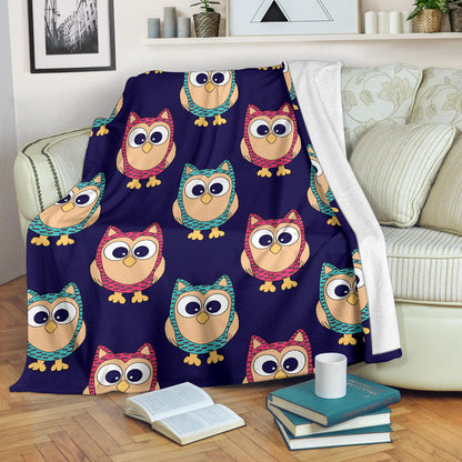 Owl Pattern Print Design A06 Premium Blanket