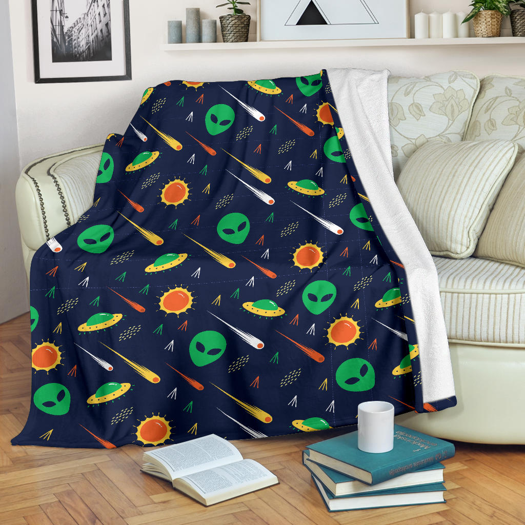 Alien UFO Pattern Print Design 05 Premium Blanket