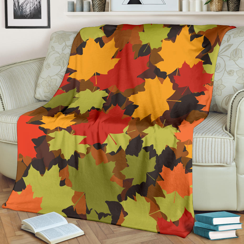 Maple Leaf Pattern Print Design 05 Premium Blanket