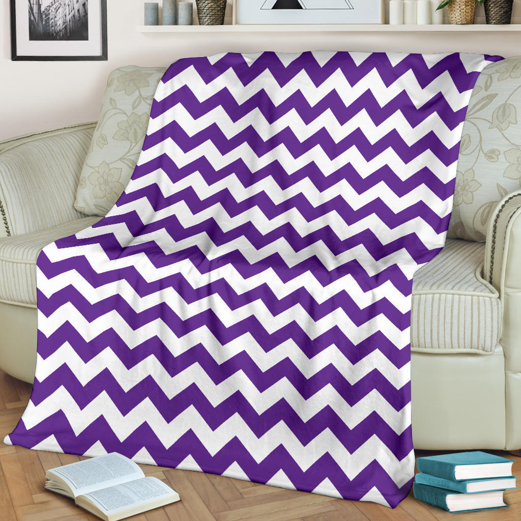 Chevron Purple Pattern Print Design 03 Premium Blanket