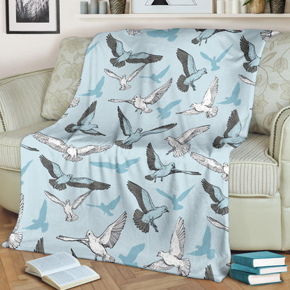 Pigeon Pattern Print Design 03 Premium Blanket