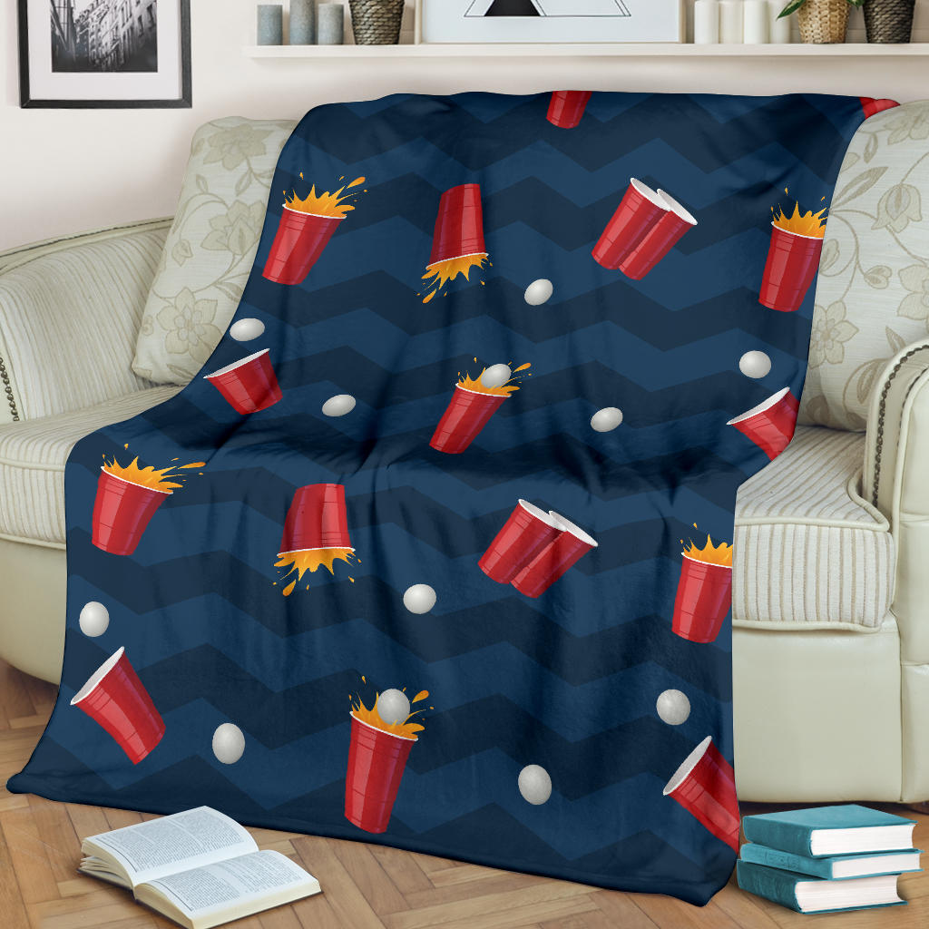 Beer Pong Pattern Print Design 01 Premium Blanket