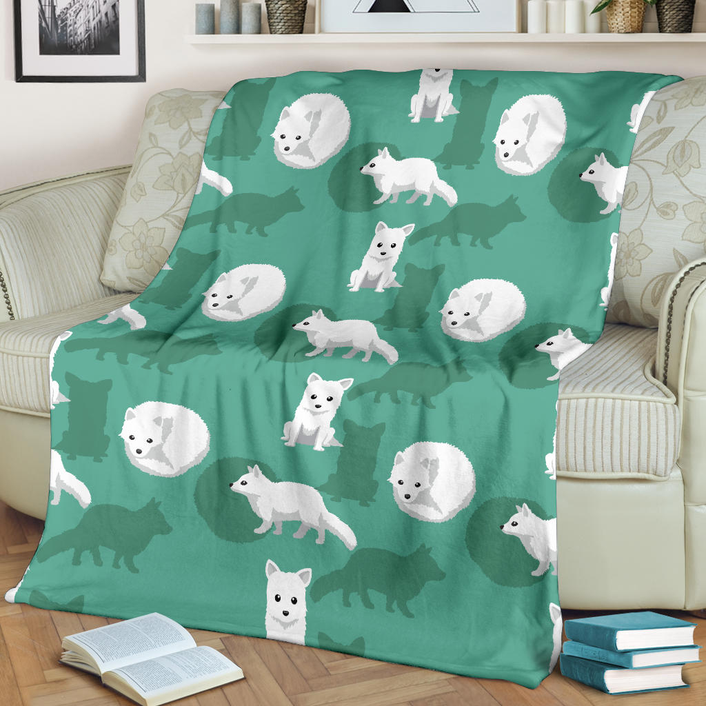 Arctic Fox Pattern Print Design Premium Blanket