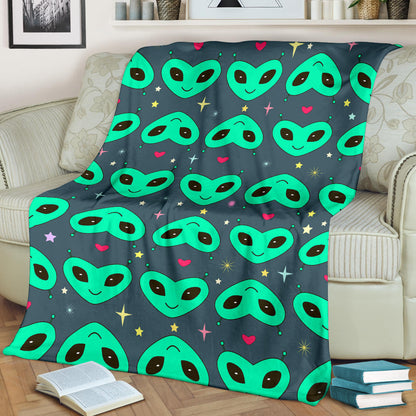 Alien Head Heart Pattern Print Design 03 Premium Blanket