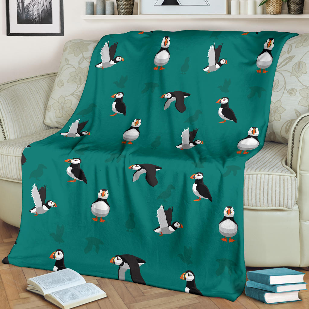 Puffin Pattern Print Design A02 Premium Blanket