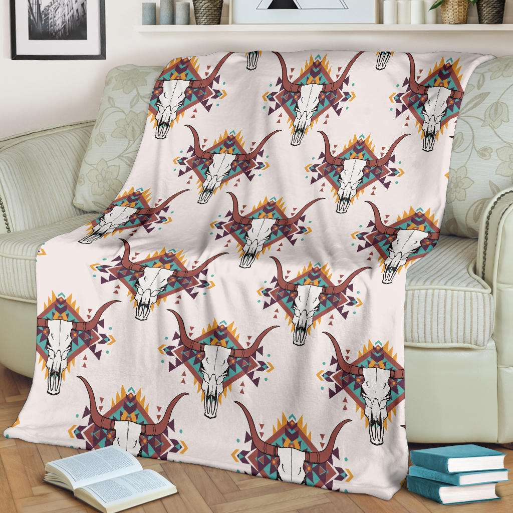 Buffalo Head Pattern Print Design 02 Premium Blanket