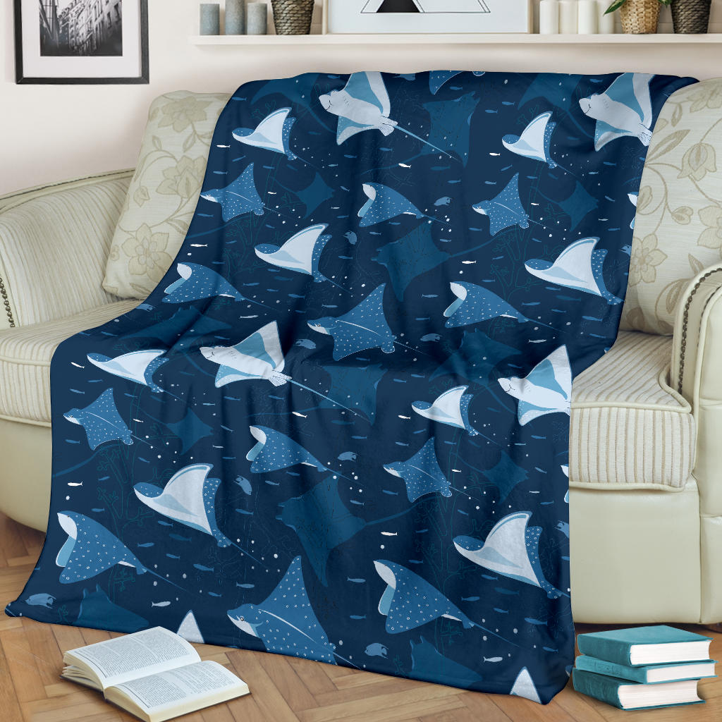 Manta Ray Pattern Print Design 02 Premium Blanket