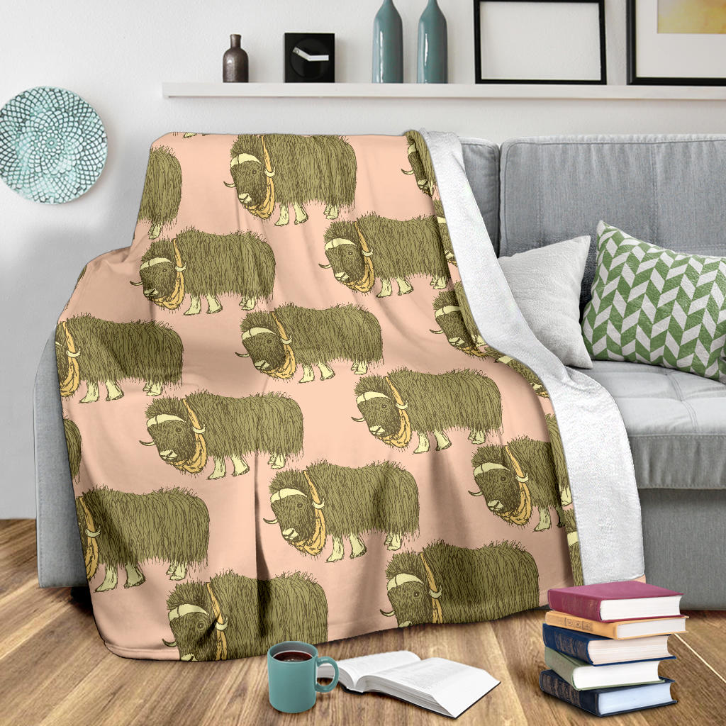 Yak Pattern Print Design 01 Premium Blanket