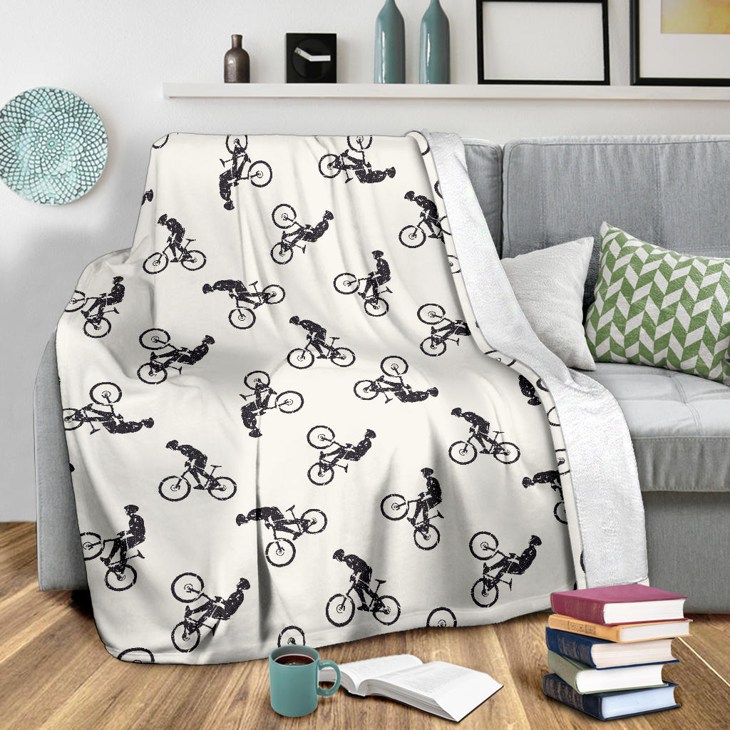 Mountain bike Pattern Print Design 01 Premium Blanket