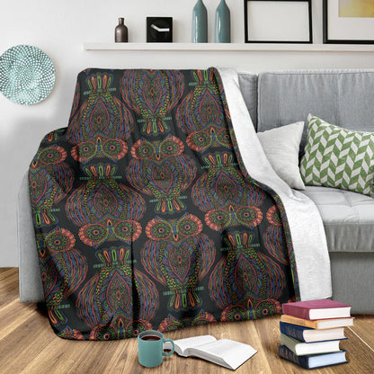 Owl Pattern Print Design A05 Premium Blanket