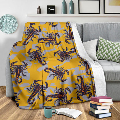 Scorpion Pattern Print Design 01 Premium Blanket