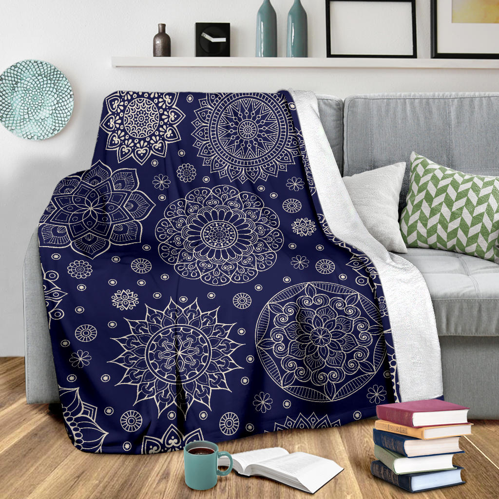 Mandala Pattern Print Design 02 Premium Blanket