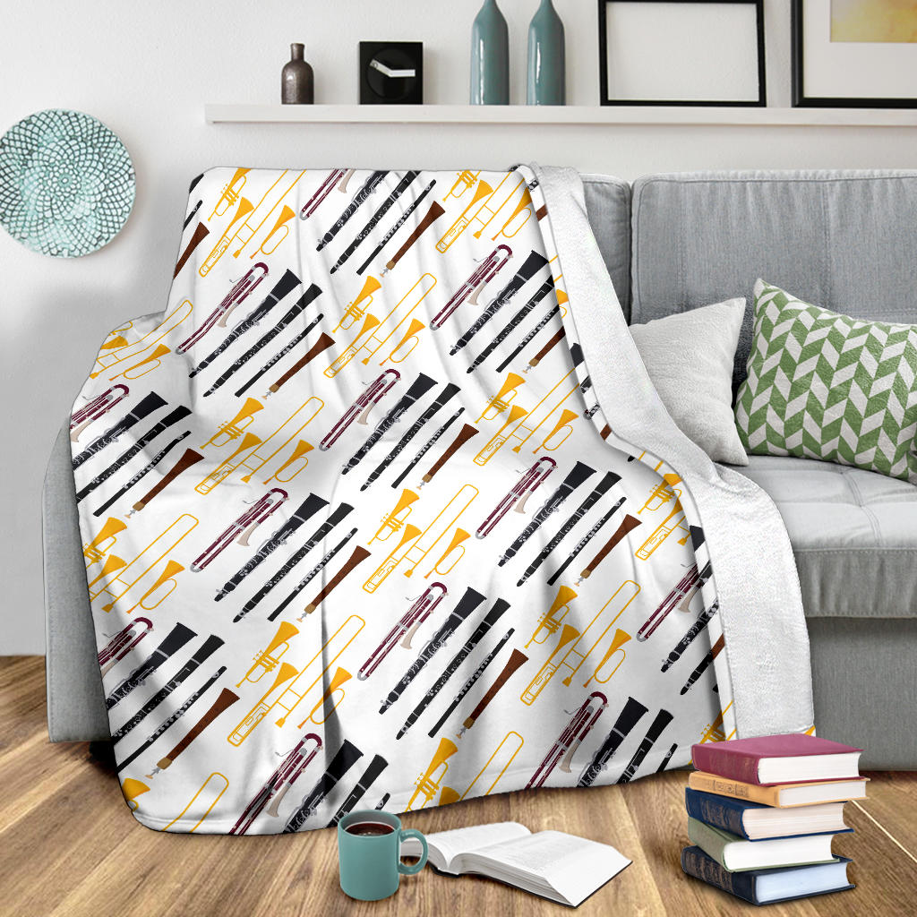 Clarinet Pattern Print Design 01 Premium Blanket