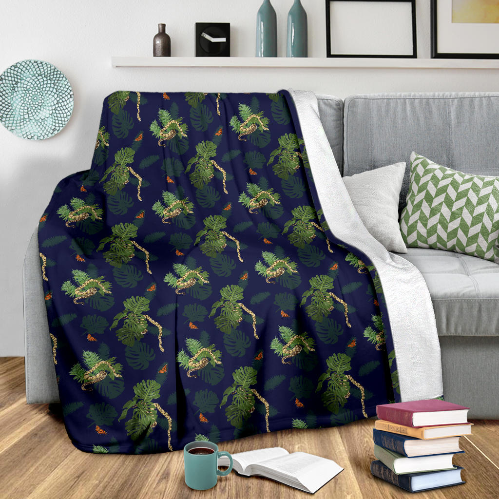 Boa Pattern Print Design 02 Premium Blanket