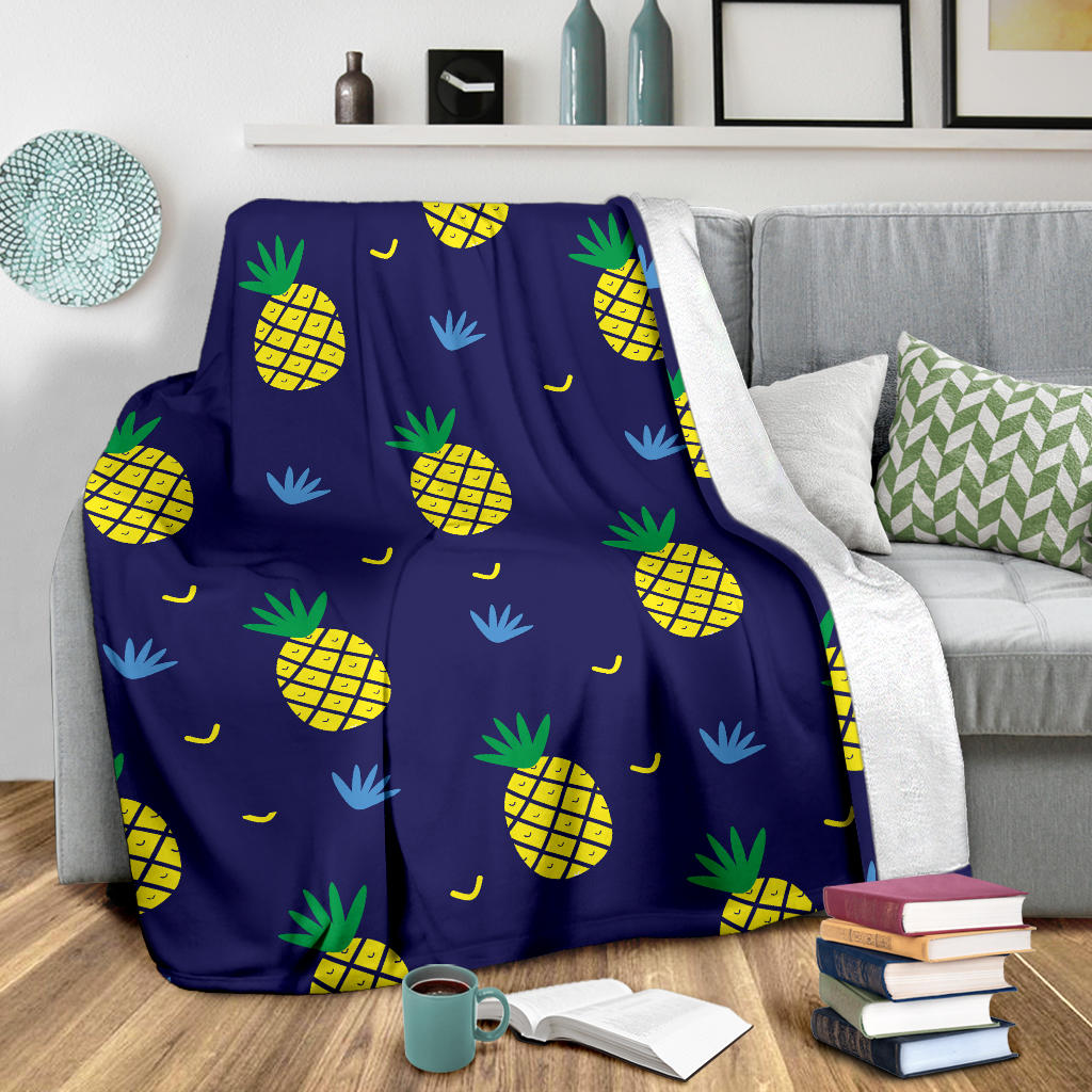 Pineapple Pattern Print Design A01 Premium Blanket