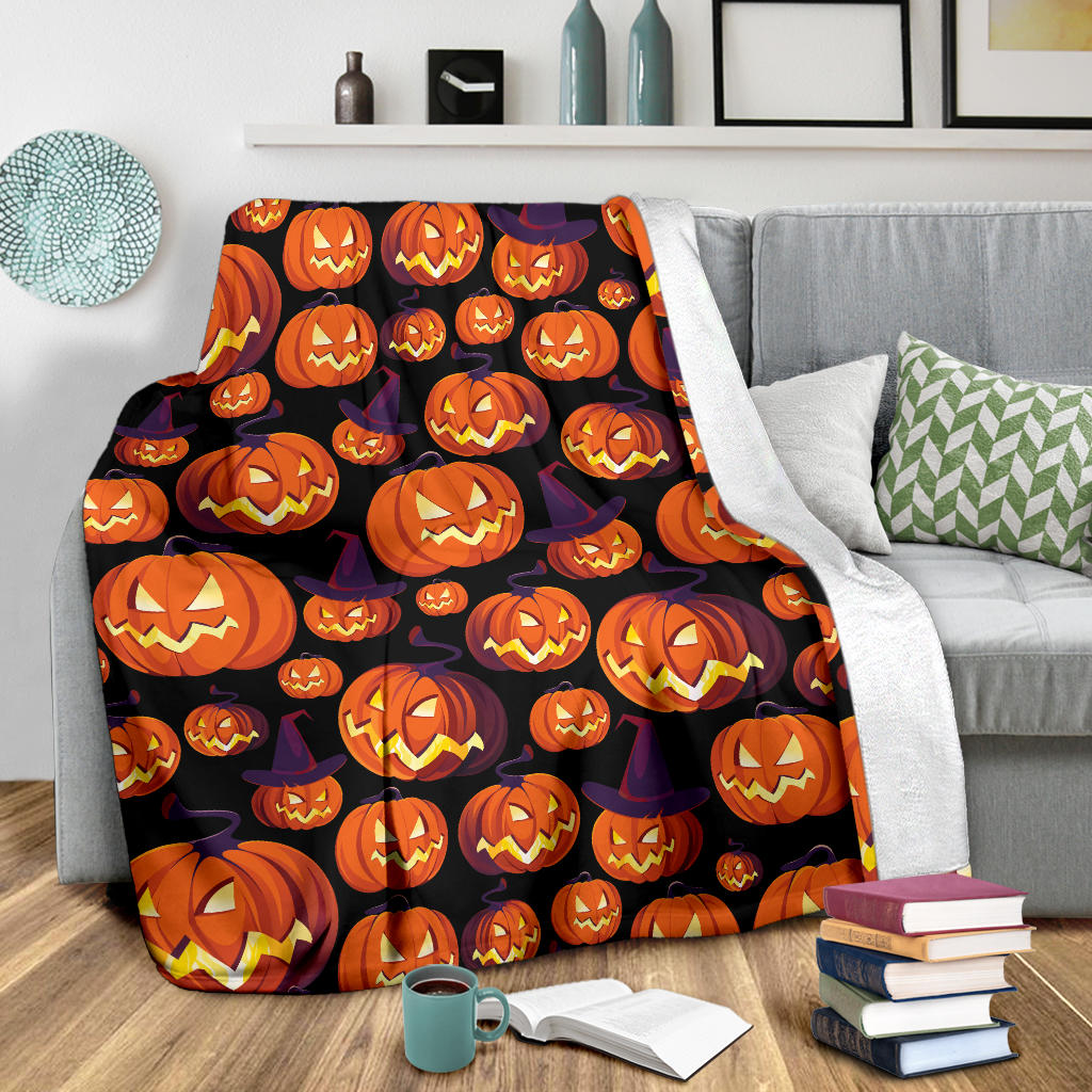 Halloween Pattern Print Design 04 Premium Blanket