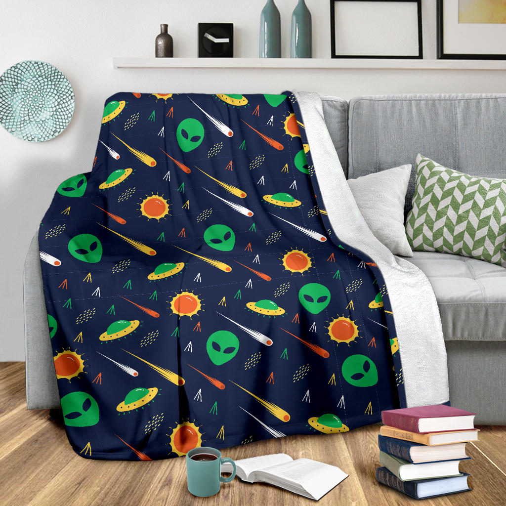 Alien UFO Pattern Print Design 05 Premium Blanket