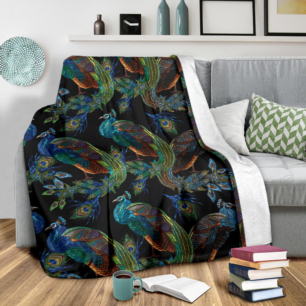 Peacock Pattern Print Design A04 Premium Blanket